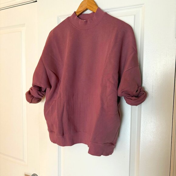 NWOT Mod Ref Dusty Lavendar The Troy Sweater - Picture 2 of 5
